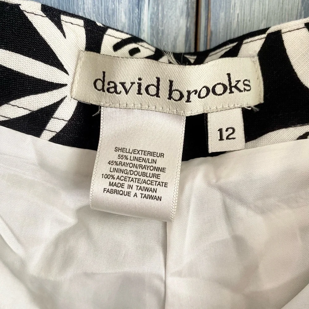 David Brooks Black and Cream Linen Blend Pants - Picture 9 of 11